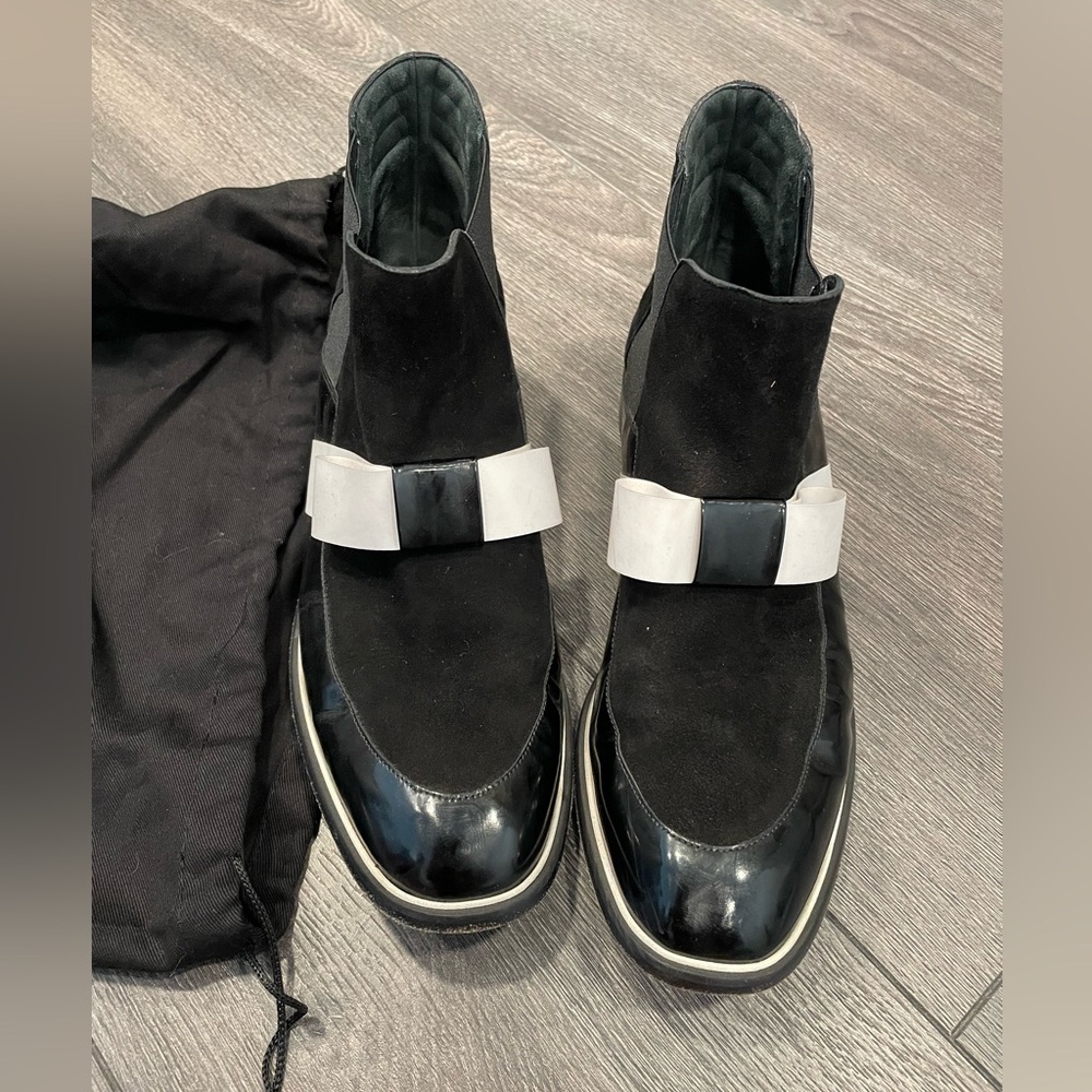 Nicholas Kirkwood Women Ankle Boots with a bow